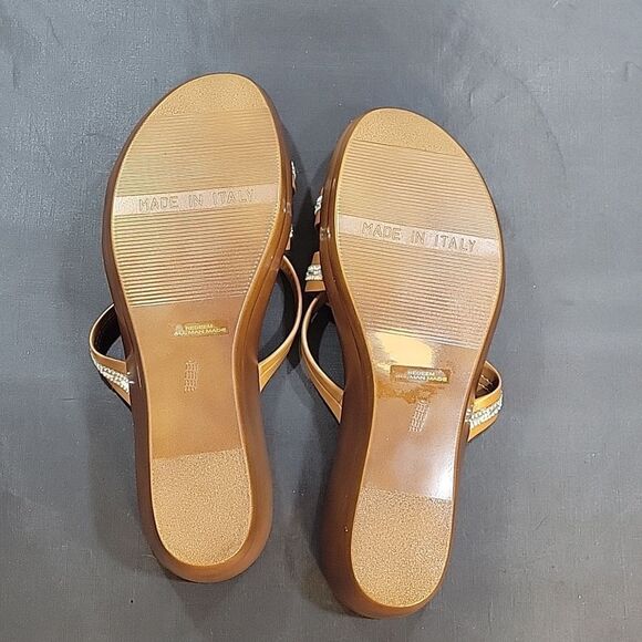 BRAND NEW ITALIAN SHOESMAKERS LOW WEDGE STYLE SLIP-ON SANDAL - Picture 9 of 14